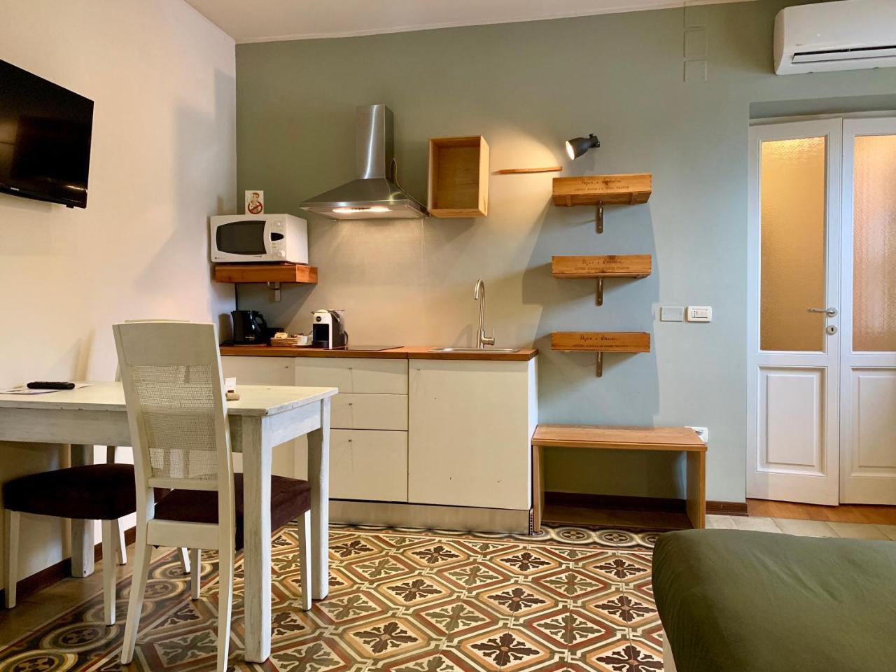 Porta Ronca - B&B, Suites & Apts Rho Exteriör bild